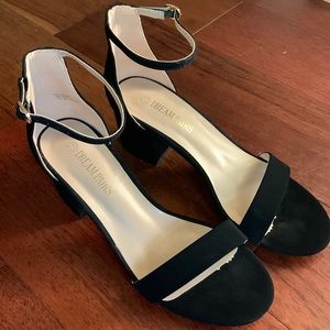 Dream Pairs Black Suede Low Block Heels